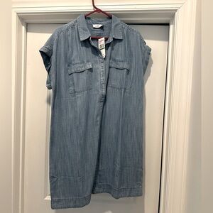 Vineyard Vines Chambray Shirtdress. Large. New with Tags.